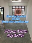 Ehsan Jaya Apartment @ 3 Rooms Low Deposit