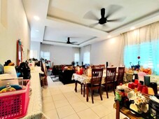 End Lot 2 Storey Terrace in Taman Puncak Saujana Seksyen 6 Kajang for Sale