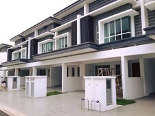 Freehold Double Storey @Hilltop Environment + 0% downpayment