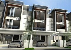 Freehold Landed triple storey New concept with Extra own openbalcony and Private Linear Garden Below 1.5Mill