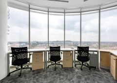 Fully serviced private office space for you and your team in Regus BBT One