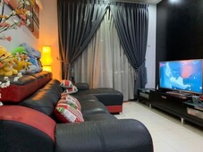 Johor Bahru Mount Austin ,Austin Perdana Lake View 3 bedroom Condo ,Below Market Value,Fully Furnished Full Loan Unit