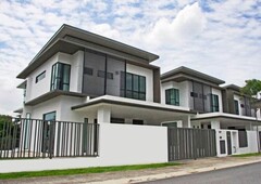 MCO Promotion !!! Lelong Double Storey 22x75 !!! FAST !!!