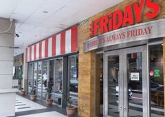 Prime Grd Shop Next2 StarBucks TGI FriDay Family Mart Plaza Damas