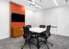 Private office space for 4 persons in Regus Visio Tower