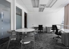 Private office space for 5 persons in Regus Suria Sabah