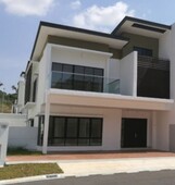 Rawang, Anggun 3 Semi D House For Sale