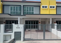 [SELLING FAST! !] Freehold Double Storey, Fully Extend Red Bricks House, LIMITED UNIT