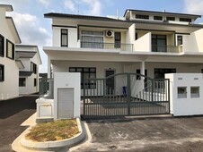 Seremban Double Storey House Monthly Below RM1.5k With G&G Fencing Surrounded CCTV And Telekom sytem