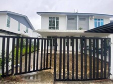 Skudai Mutiara Rini Double Storey Semi-D House For Rent