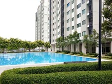 Suria Ixora Apartment, Setia Alam, Sell At Crazy Low Price