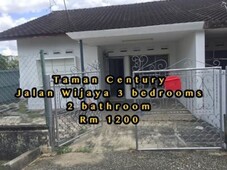 Taman Century,Jalan Wijaya Single Storey House For Rent