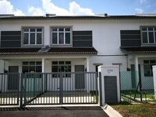 Taman Pulai Indah 2stry House For Rent-Only RM1000