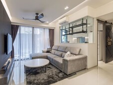 WELCOME INVESTORS 250K NEW FREEHOLD CONDO NEAR SHOPPING MALL + UNIVERSITY & ERL Station