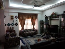 Well renovated double storey at Taman Desa Mas, Bandar Country Homes