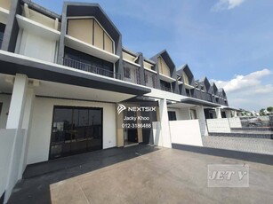 Klang . Bandar Bukit Raja (LYRA) Double storey house for Sale
