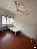?LIMITED FEMALE UNIT IN SS2 PJ AREA? ROOM FOR RENT IN SS2 PETALING JAYA?
