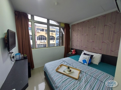 A LOVELY Fully Furnished CO-LIVING UNIT FREE High Speed Wifi, Low deposit