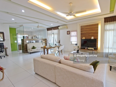 Corner show house for sale at Kulai