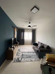 De Bayu Apartment situated in Setia Alam Freehold well maintained