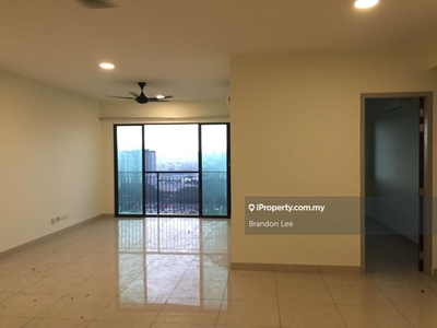 High Floor KL view 2 car parks Fully furnished