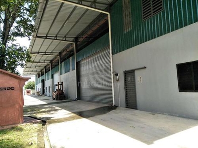 Penaga warehouse for rent Rare in Mrket