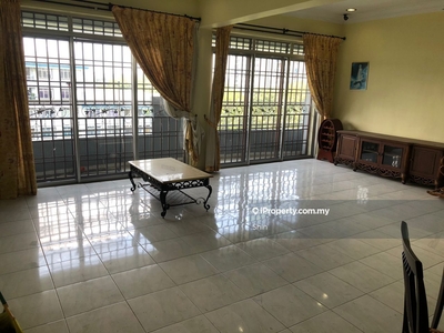 Sri Akasia Apament Good Condition Sell With Furnished 2 Car Park