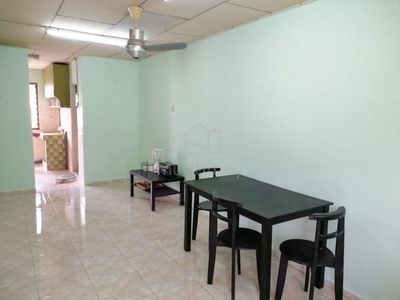 2 rooms 1 bath blok d level 4 wangsa maju flat in setapak for rent