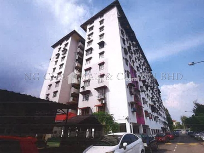 Apartment For Auction at Flat Puchong Permai