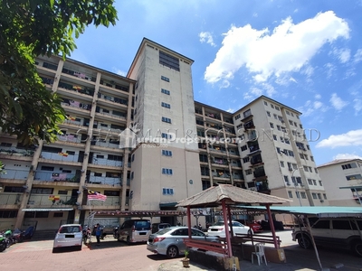 Apartment For Auction at Puchong Permata 2