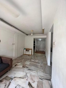 Casa Ria Apartment With Lift, Bandar Country Homes, Rawang