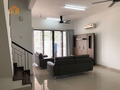 Cogan Bandar Bukit Raja Double Storey Entlot Unit For Rent With Partially Furnished