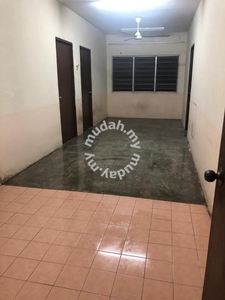 CORNER NON BUMI 1st Floor Rumah Pangsa Impian Bandar Saujana Putra
