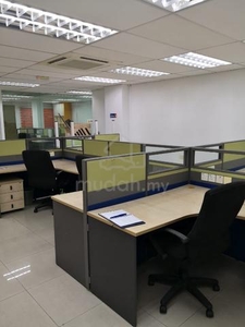 [Face Main Road,1st floor, Furnished ] Pusat Hentian Kajang Office
