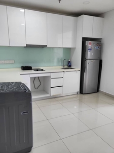 FULLY FURNISHED CONNECTED TO MALAKAT MALL AND WALKING DISTANCE TO D'PULZE MALL CENTRUS SOHO FOR RENT