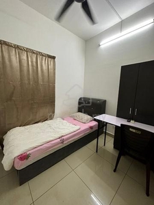 [HOT DEAL] COMFORTABLE SMALL ROOM available @OUG PARKLANE