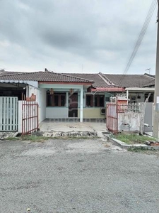 Ipoh pengkalan renovated extended single storey house for sale