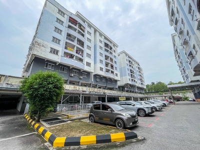 Kemensah Villa Condominium Kemensah Heights Selangor for Sale