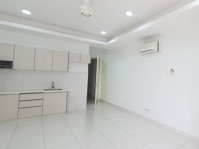 Neo Damansara Perdana condominium studio facing south non bumi partial furnished tenanted