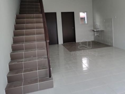 【 New 】2 Storey House, Taman Pinggiran KKB, Kuala Kubu Bharu, Serendah