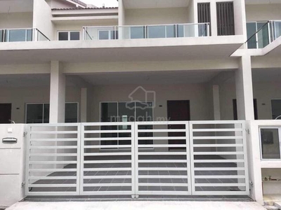 Raintree Park 1 - Double Storey Terrace House for Sell