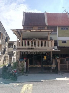 Renovated 3 Storey End Lot Terrace House, Taman Bukit Teratai, Ampang