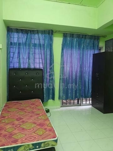 Room Rental At Tampoi Indah