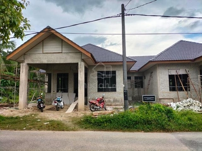 Rumah Semi D Daerah Pasir Mas Kg Kubang Panjang