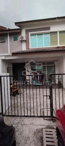 Rumah Teres 2 Tingkat Taman Intan Baiduri Sepang (Siap Renovate)