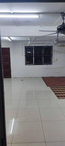 Taman Kantan Permai, Kajang, Selangor, 5r2b Partially Furnished, Kitchen Cabinet, Air Cond, Near Mrt