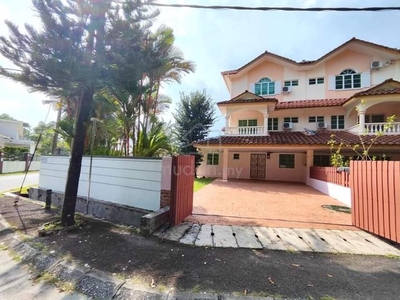 Tiger Lane Thompson Pine South Wing 3 Storey Corner House For Sale