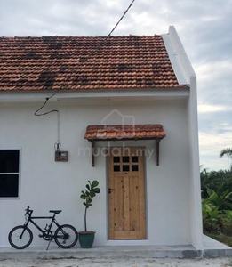 Tiny House Sitiawan/Kampung Serdang
