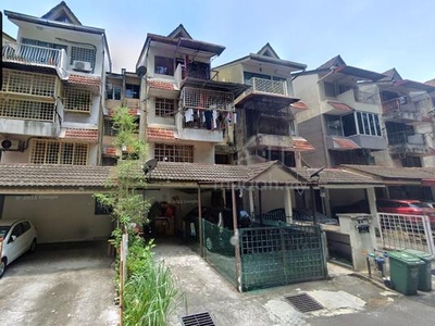 Townhouse Upper unit 3r2b near HUKM MRT Taman Midah Cheras (Cheapest)