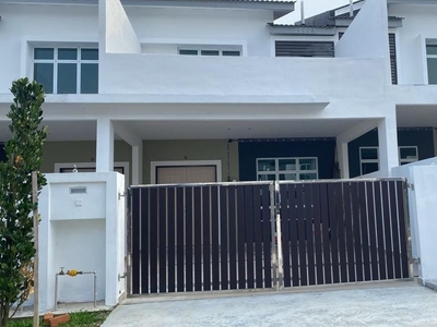 Double Storey Jalan Wau Merak Bandar Layangkasa Pasir Gudang Johor For Rent